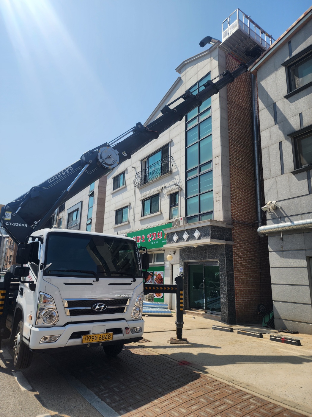 화성 스카이차 현장작업 1 - 고소작업 안전시공